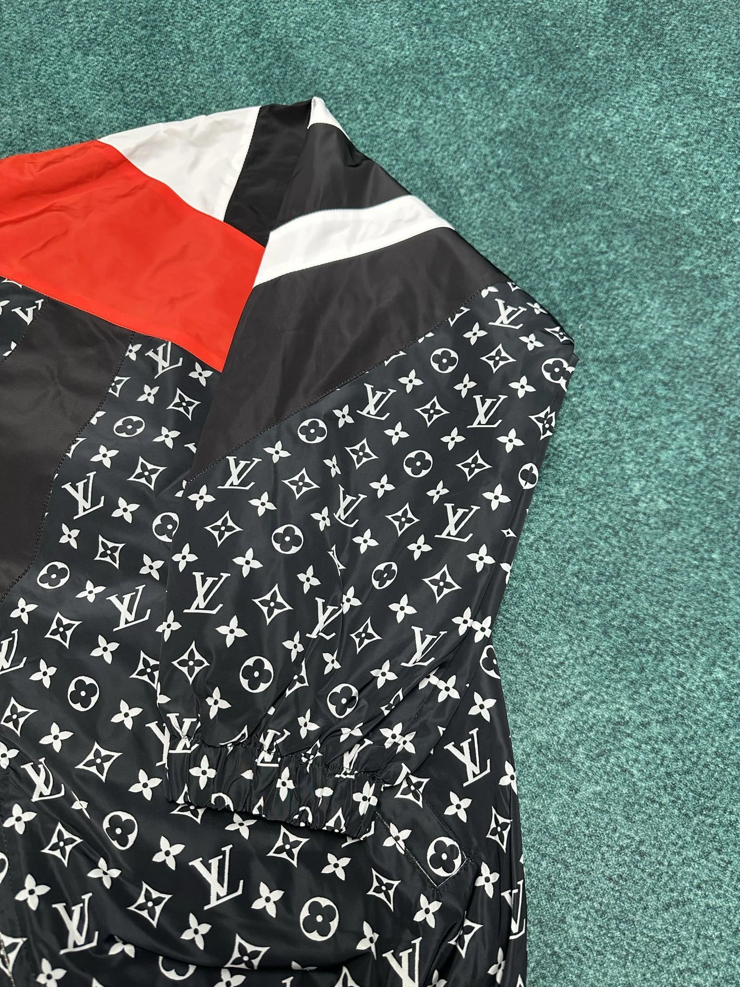 wg.luxury- 8V Nigo item:E-F000H2520
